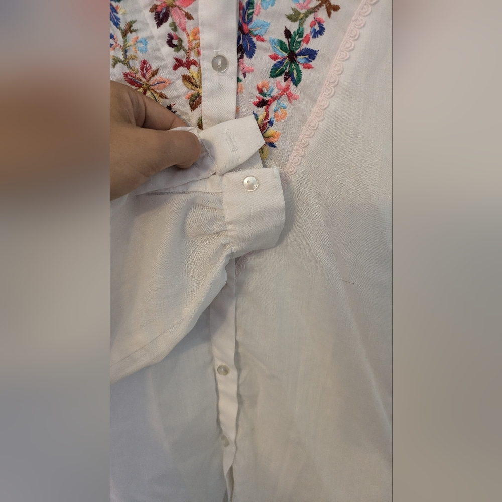70s Embroidered Hungarian Style Blouse - image 7